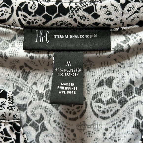 EUC - 🖤 INC Black/White Sleeveless Top - Picture 7 of 8